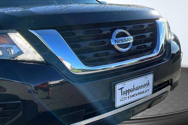 2020 Nissan Pathfinder S