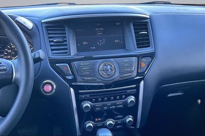 2020 Nissan Pathfinder S