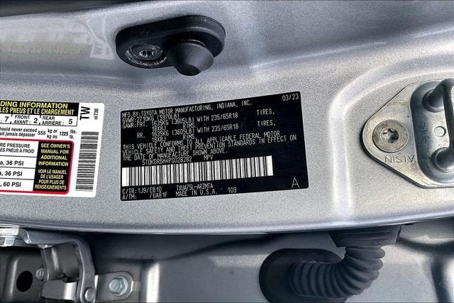 2023 Toyota Highlander L