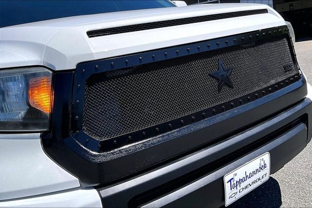 2016 Toyota Tundra 4WD Truck SR