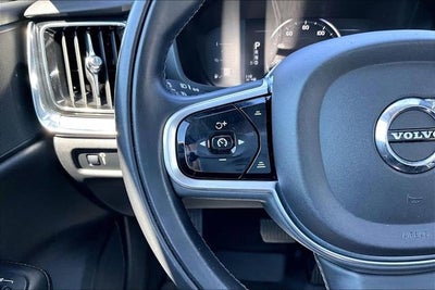 2019 Volvo S60 Momentum