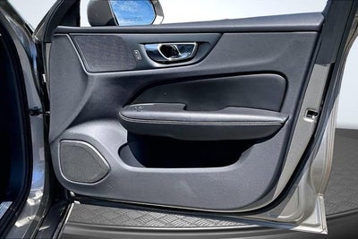 2019 Volvo S60 Momentum