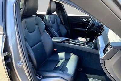 2019 Volvo S60 Momentum