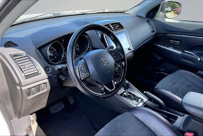 2024 Mitsubishi Outlander Sport S