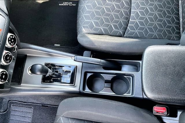 2024 Mitsubishi Outlander Sport S