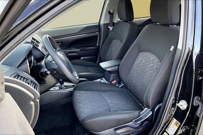 2024 Mitsubishi Outlander Sport S