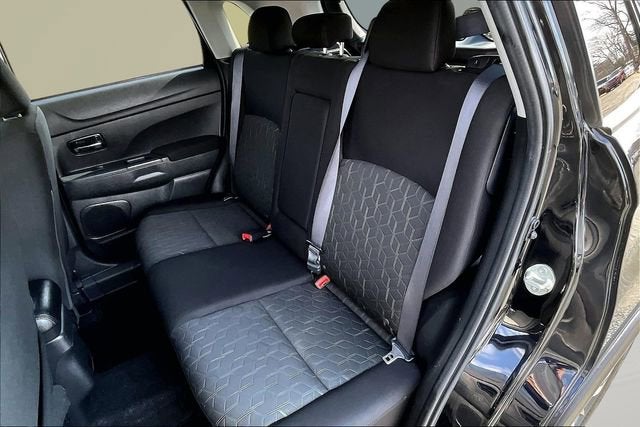 2024 Mitsubishi Outlander Sport S