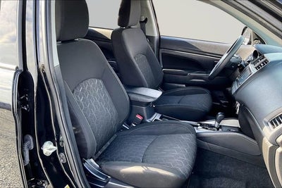 2024 Mitsubishi Outlander Sport S