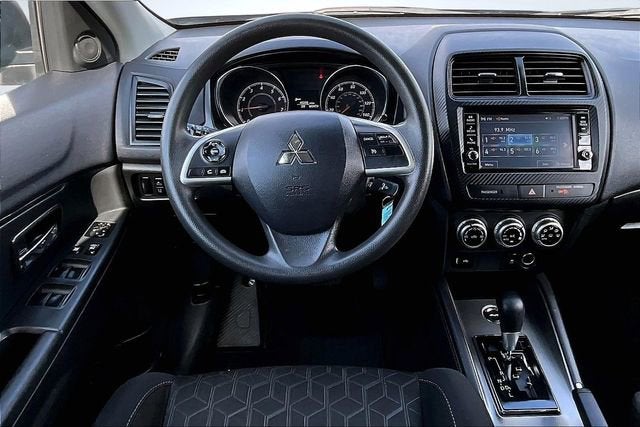 2024 Mitsubishi Outlander Sport S