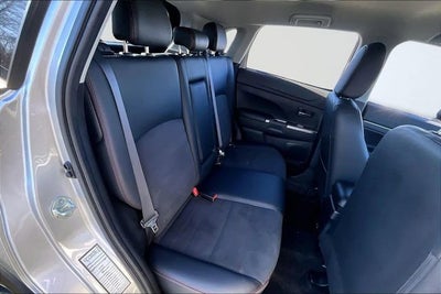 2025 Mitsubishi Outlander Sport S