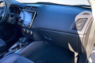 2025 Mitsubishi Outlander Sport S