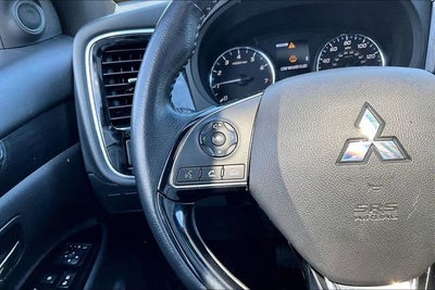 2018 Mitsubishi Outlander ES