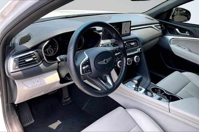 2023 Genesis G70 2.0T