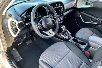 2024 Kia Soul LX