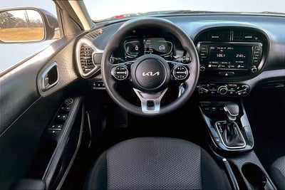 2024 Kia Soul LX