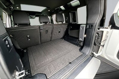 2025 Land Rover Defender S