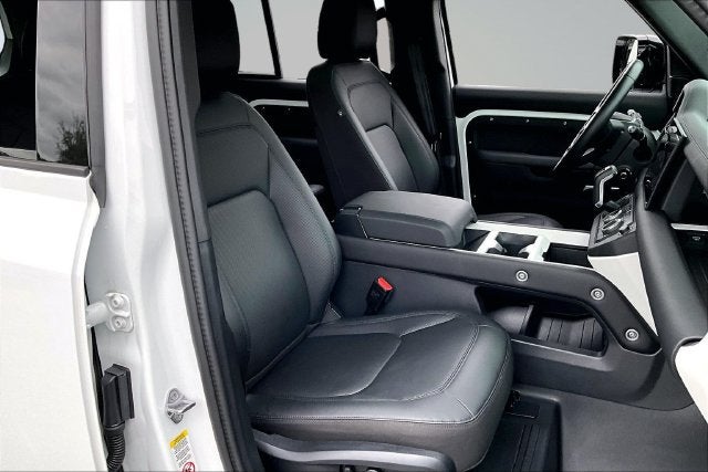 2025 Land Rover Defender S