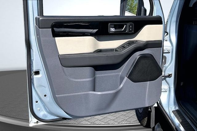 2024 INEOS Grenadier Station Wagon Base