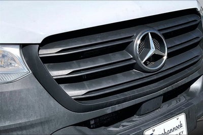 2025 Mercedes-Benz Sprinter Passenger Van Base