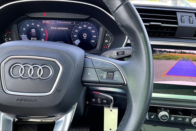 2023 Audi Q3 Premium