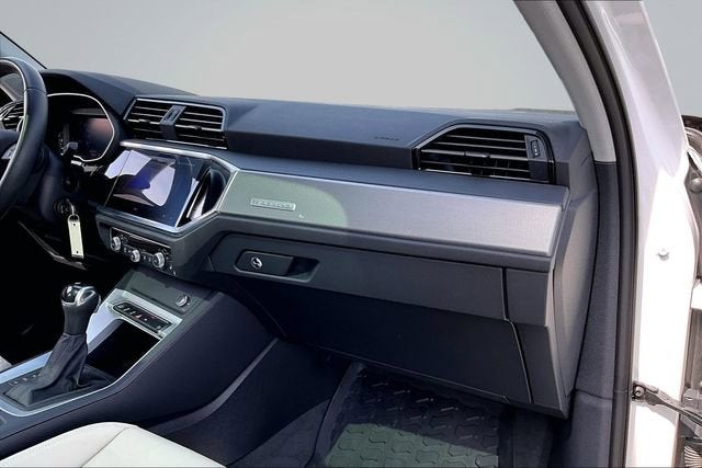 2023 Audi Q3 Premium