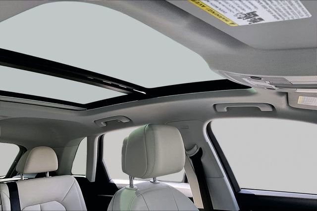 2023 Audi Q3 Premium
