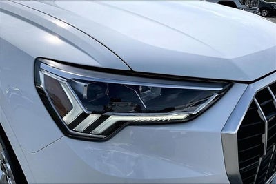 2023 Audi Q3 Premium