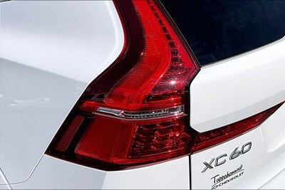 2022 Volvo XC60 Momentum