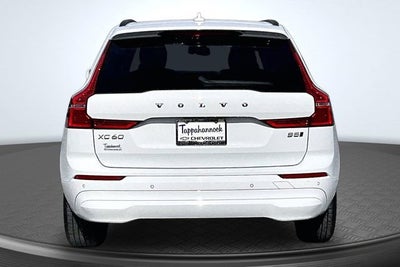 2022 Volvo XC60 Momentum